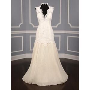 ST PUCCHI Mia Z300 Ivory Sleeveless Wedding Dress Ivory Lace Bridal Gown 4